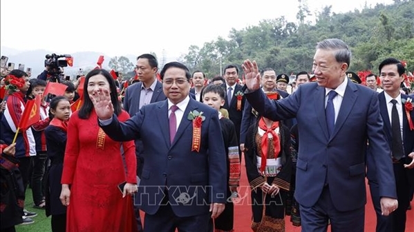 Khởi công đồng loạt 121 trường nội trú liên cấp tại các xã biên giới đất liền